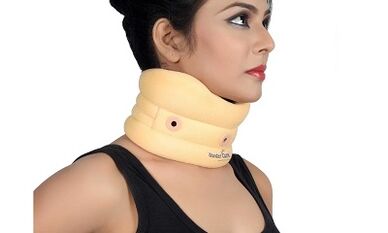 Usar collar con osteocondrosis cervical